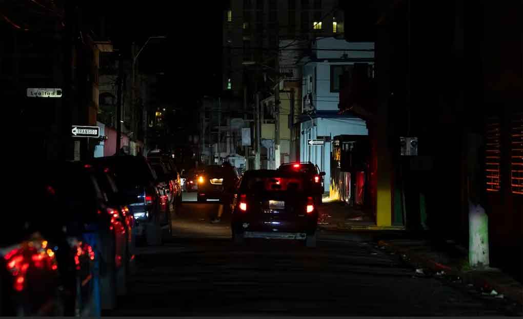 PUERTO RICO: Un colapso del sistema eléctrico apaga la isla