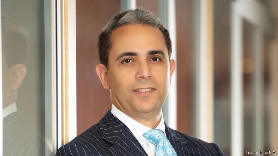 Abogado de Antonio Espaillat niega intento de transferir bienes tras tragedia en el Jet Set