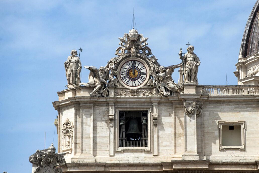 El papa Francisco será velado en la capilla de su residencia tras constatar su fallecimiento