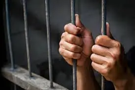 Condenan a 20 años de prisión a hombre por tráfico internacional de cocaína
