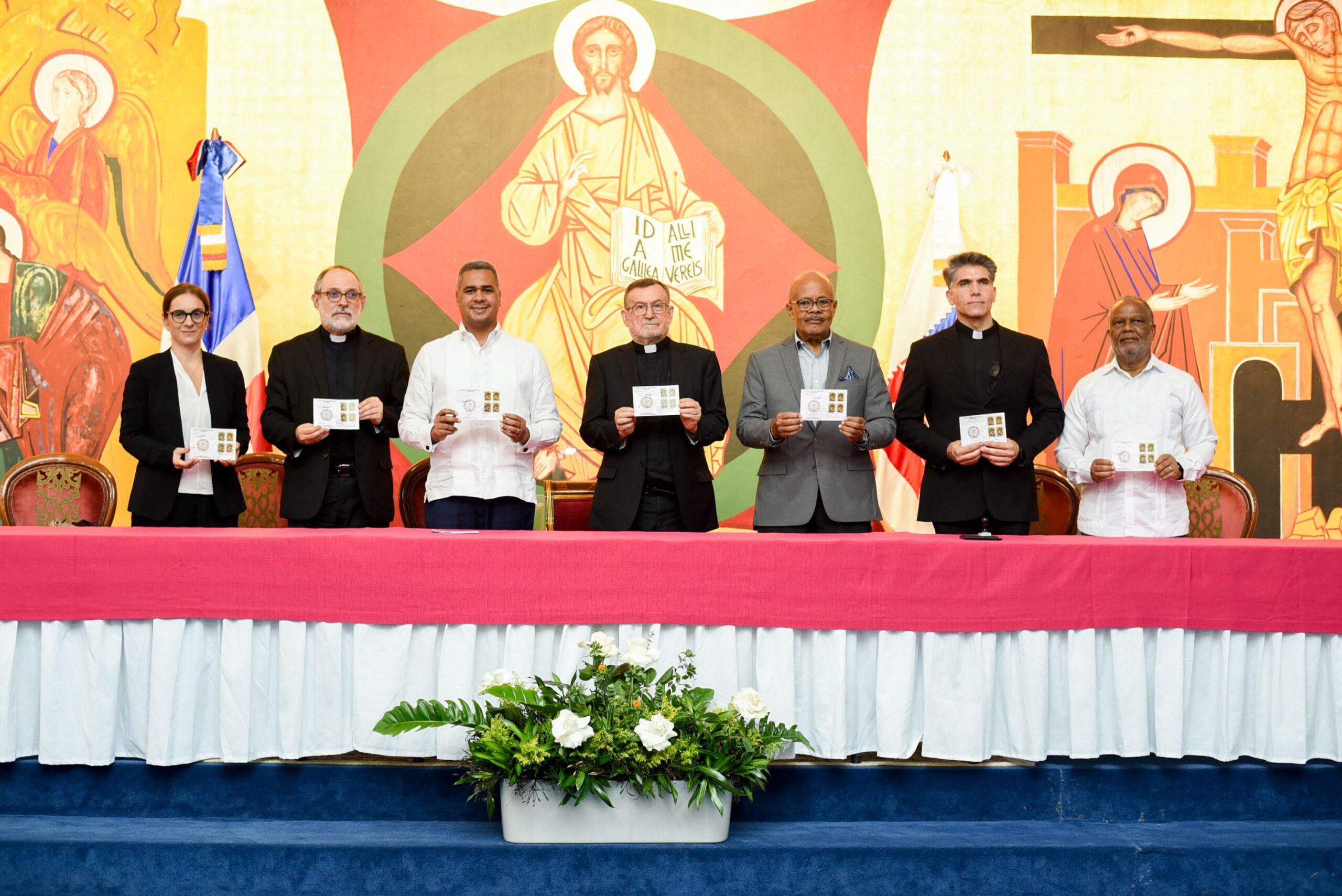 INPOSDOM conmemora el 50 aniversario del Camino Neocatecumenal con emisión postal: testimonio de fe viva en República Dominicana