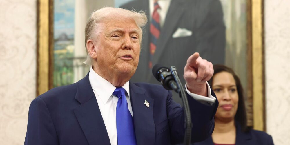 Trump considera significativo el alto el fuego propuesto por Putin