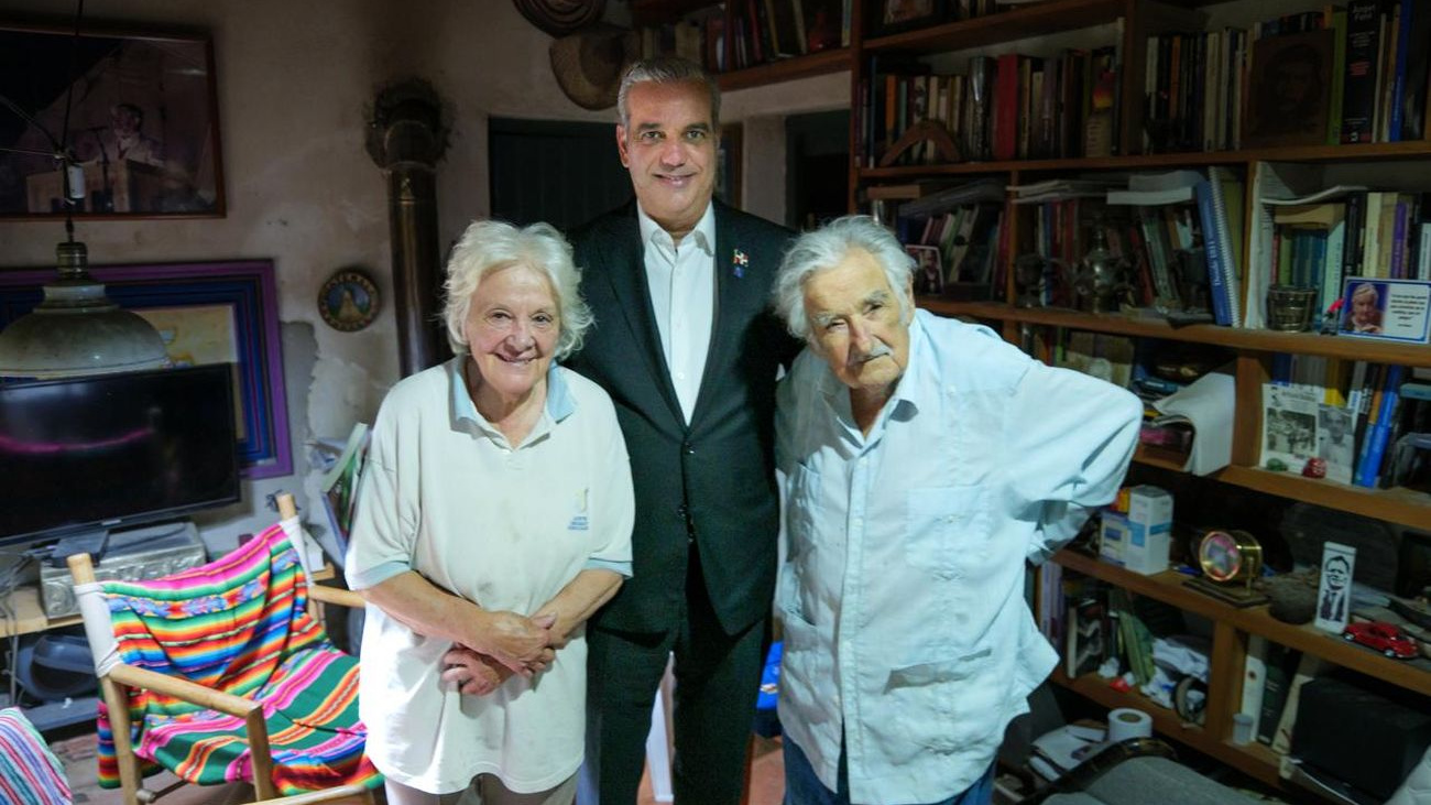 Abinader lamenta muerte de José “Pepe” Mujica y lo describe como "referente moral y humano"