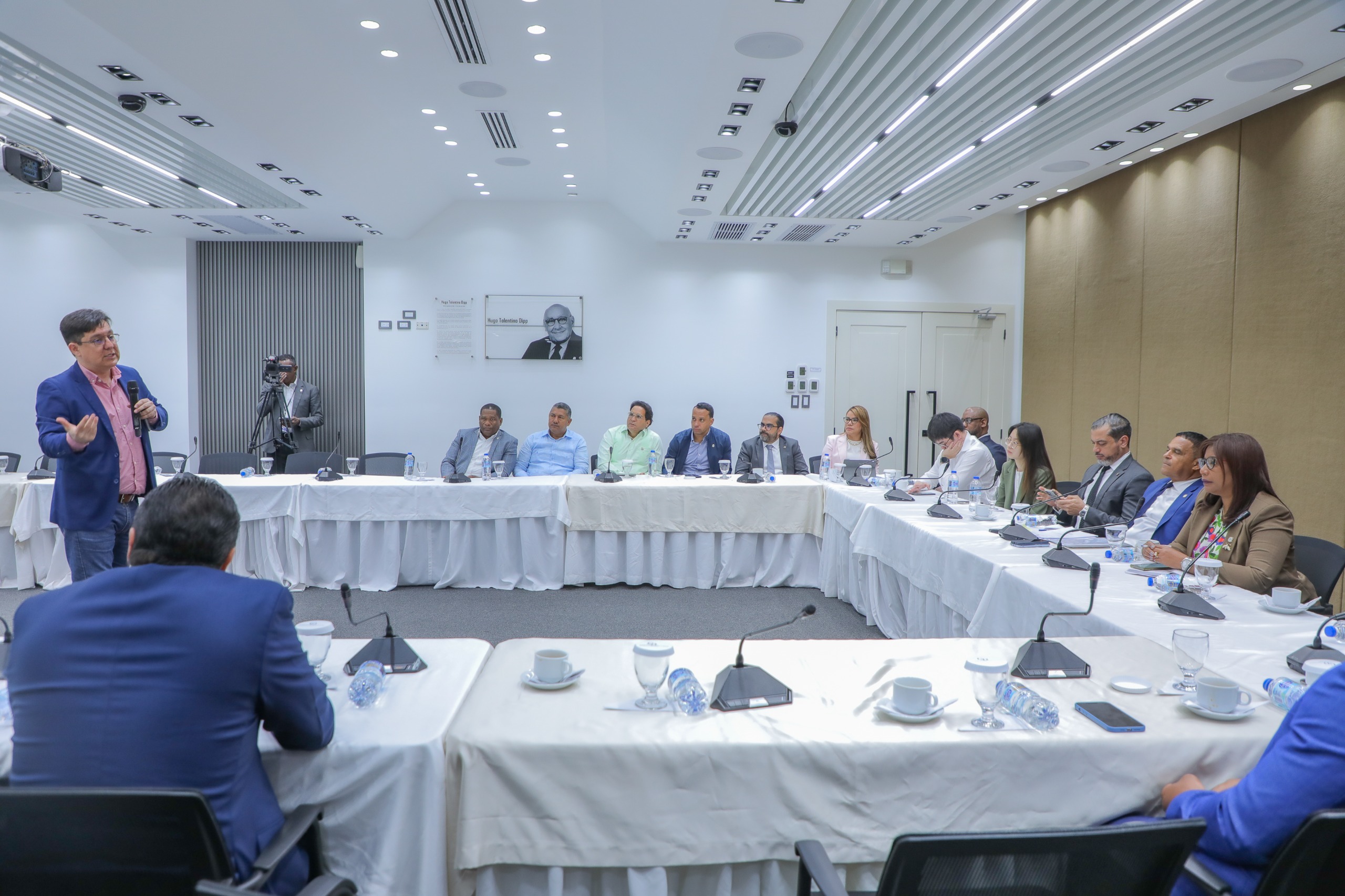 Diputados, Banco Central y Huawei Dominicana analizan proyecto de ley para la creación de un Centro de Ciberseguridad en el país