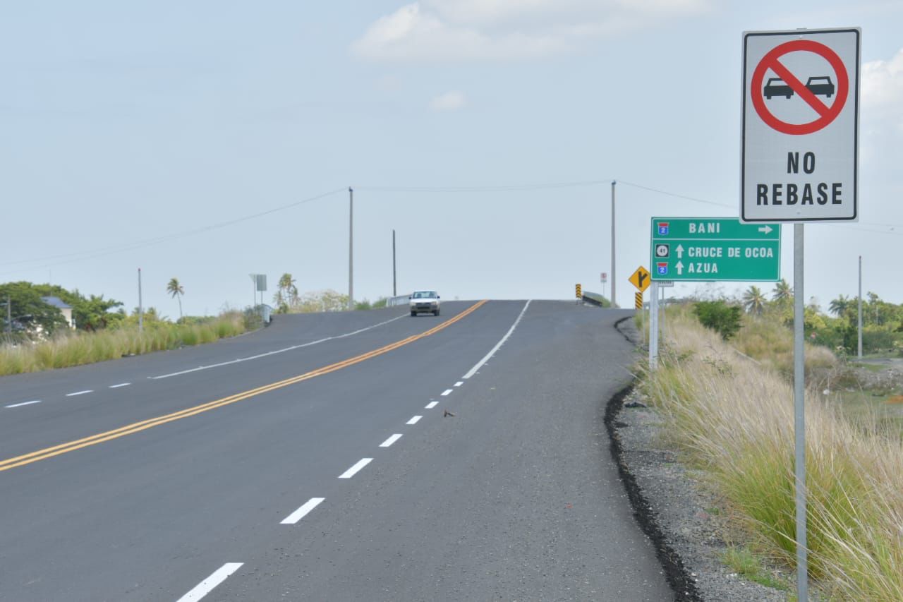 OBRAS PÚBLICAS HABILITARÁ PASO PROVISIONAL ENCIRCUNVALACIÓN DE BANÍ PARA FACILITAR DESPLAZAMIENTOS EN FERIADO POR DÍA DE LAS MADRES*