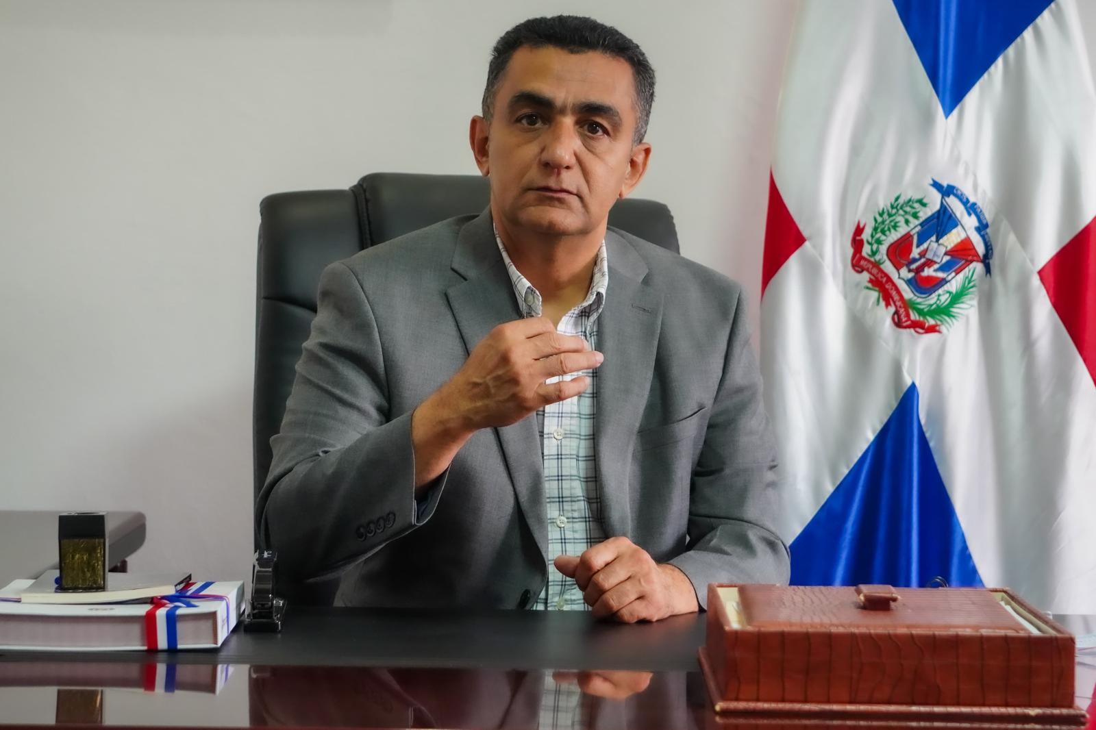 Diputado del Parlacen rechaza plan de regularización de mano de obra haitiana