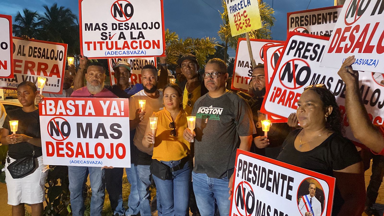 Comunidades de El Valiente en La Caleta piden al presidente declarar terrenos de utilidad pública