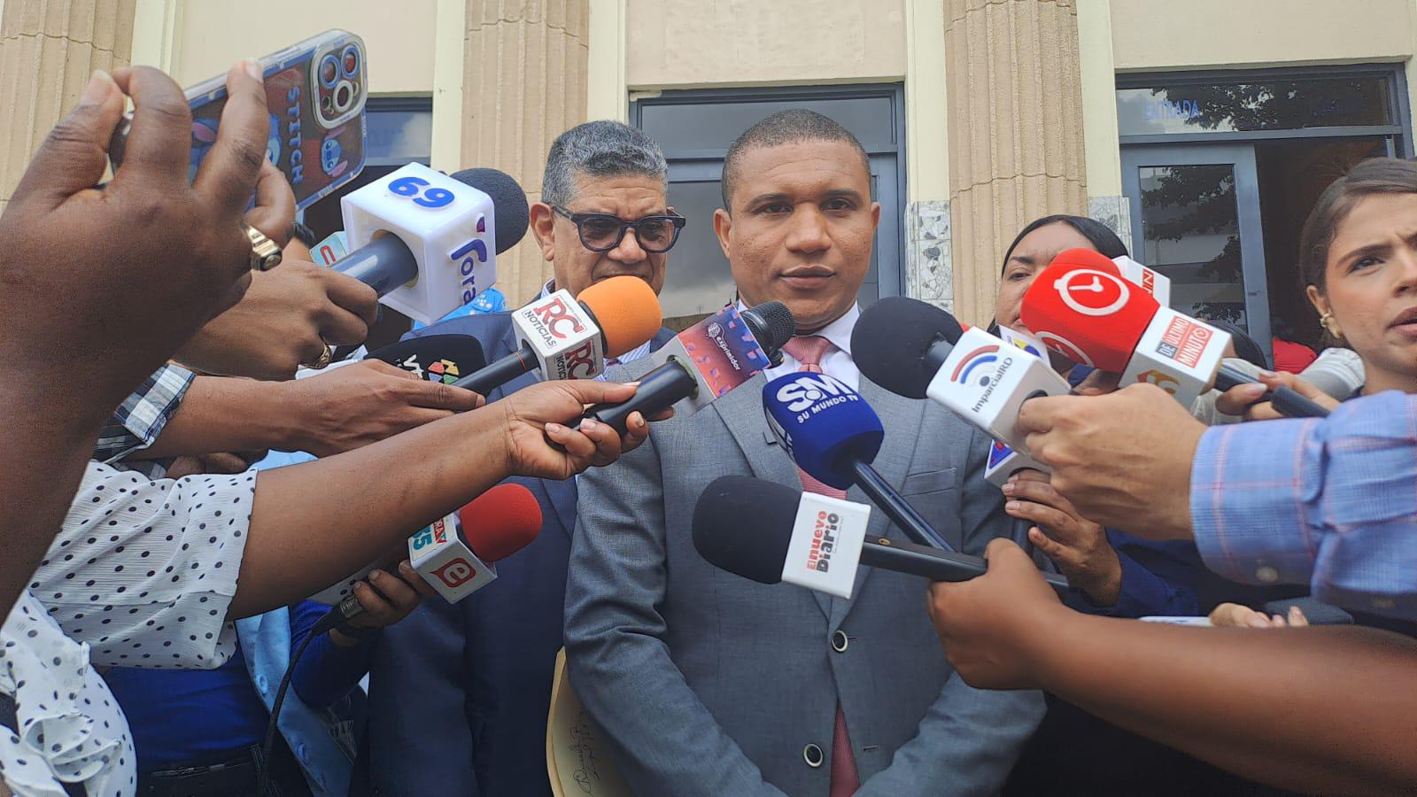 El periodista Vargavila Riverón ha presentado una querella formal
