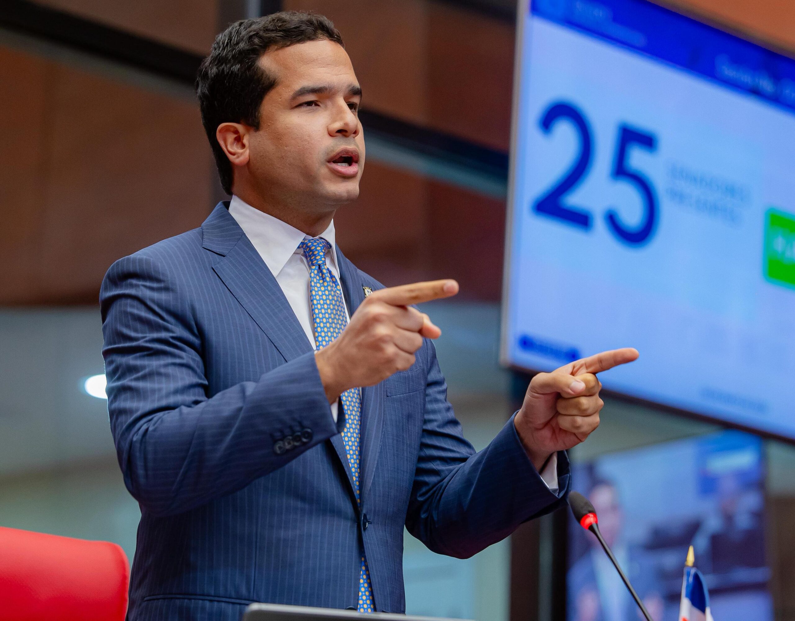 Senado conforma Comisión Especial para analizar el Proyecto de Ley de Libertad de Expresión y Medios Audiovisuales