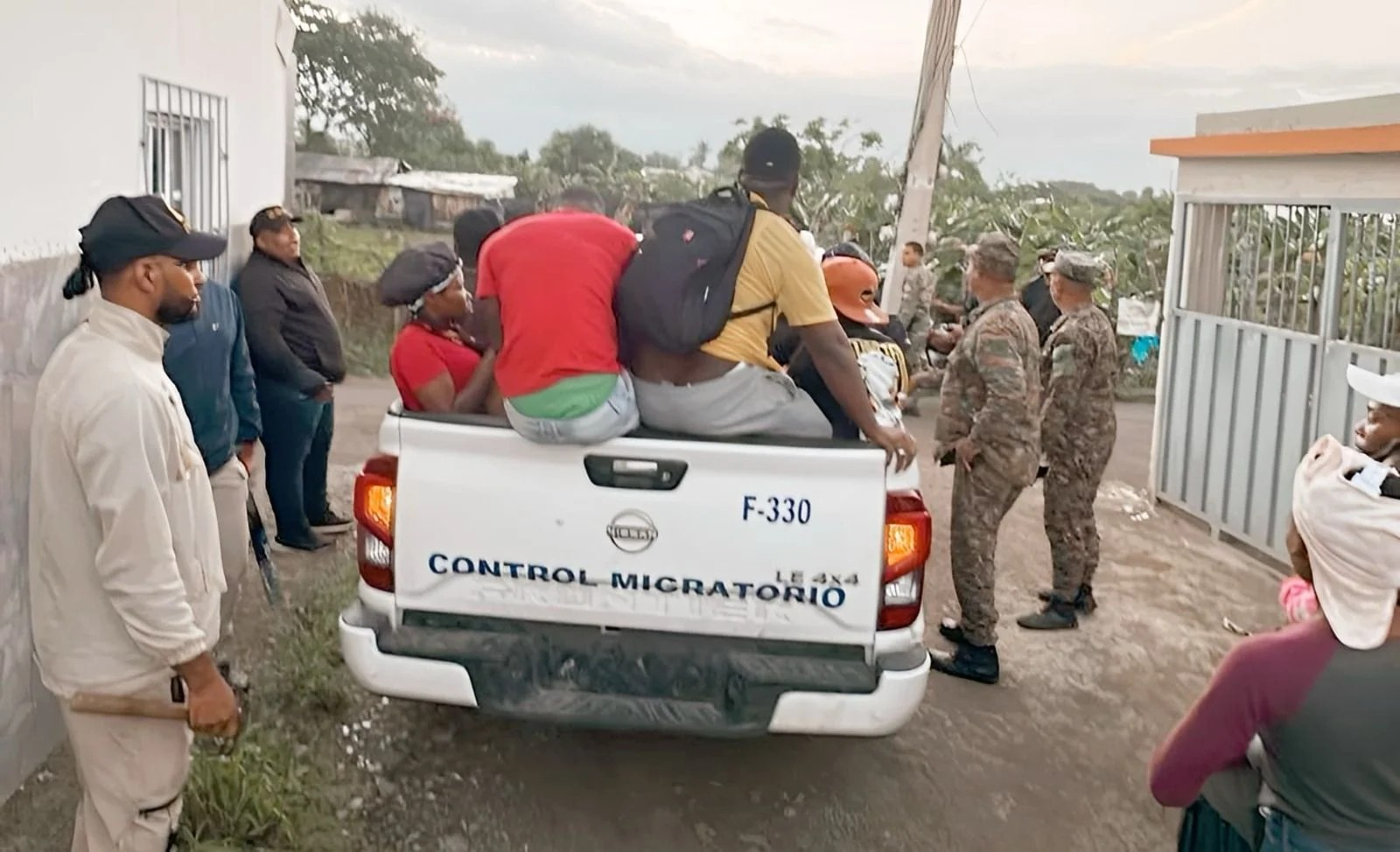 La DGM arresta 1,295 haitianos ilegales y deporta a otros 1,161