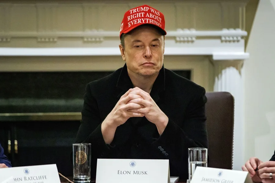De aliado incondicional a asesor descontento, Elon Musk dice adiós a Washington