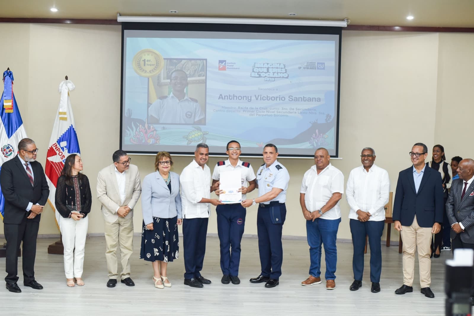 INPOSDOM reconoce talento estudiantil en premiación nacional del 54º Concurso Internacional de Composiciones Epistolares de la UPU