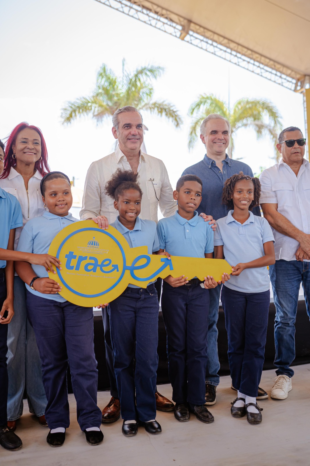 Transporte Estudiantil (TRAE) llega a Samaná con 43 autobuses