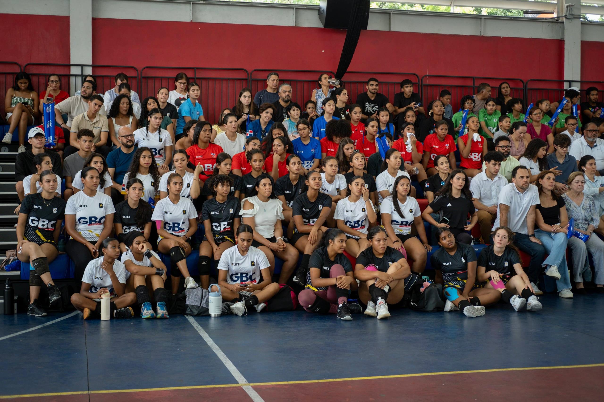 Inauguran torneo Intercolegial de Voleibol Femenino Copa GBC