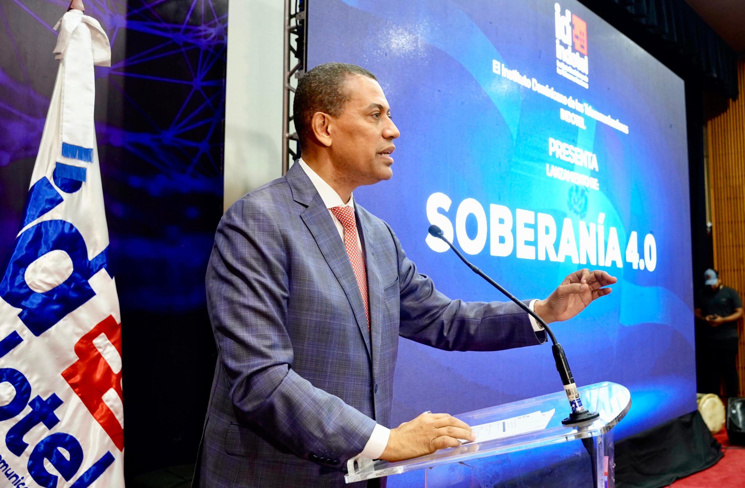 Gobierno lanza proyecto “Soberanía 4.0” para mitigar interferencias de emisoras haitianas en suelo dominicano