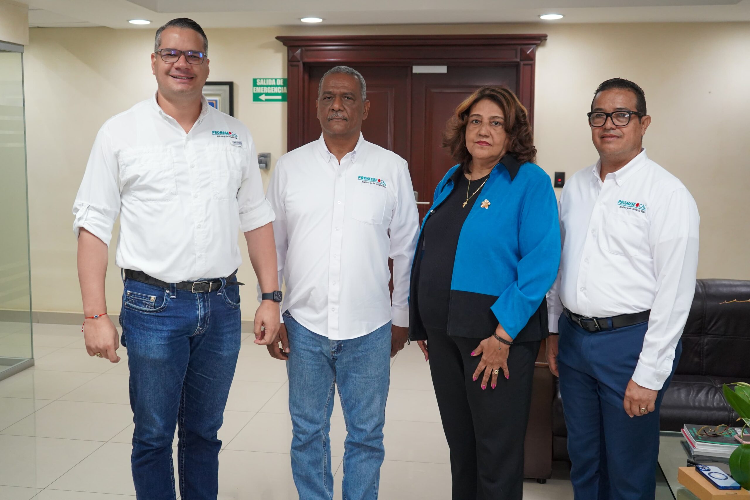 CCRD y PROMESECAL acuerdan construir Farmacias del Pueblo para beneficiar a colaboradores y comunidades aledañas