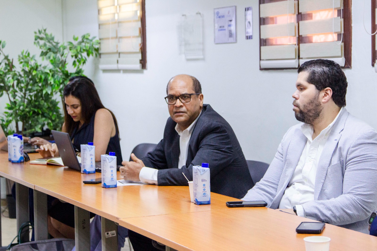 Poder Judicial y ENJ se reúnen con abogados para presentar avances de Mudanza Digital y escuchar sus oportunidades de mejora