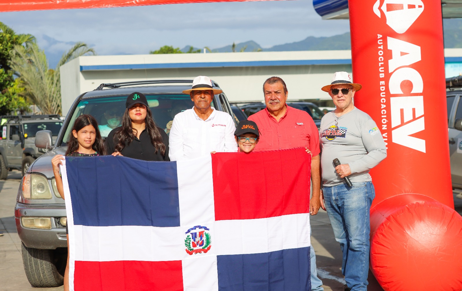 Rally 14 de Junio honra la memoria de los héroes de Constanza, Maimón y Estero Hondo en su XIV edición