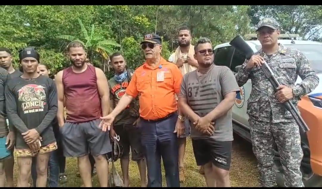 Motoristas extraviados en cordillera de Santiago Rodríguez son rescatados con éxito