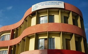 Más de 45 gremialistas advierten colapso del Colegio de Periodistas