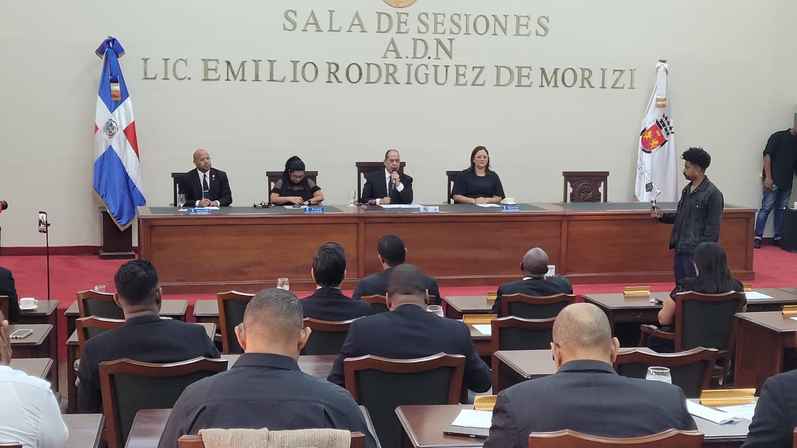 Concejo Regidores ADN declara tres días de duelo municipal por fallecimiento de Rafael Suberví Bonilla (Fello)