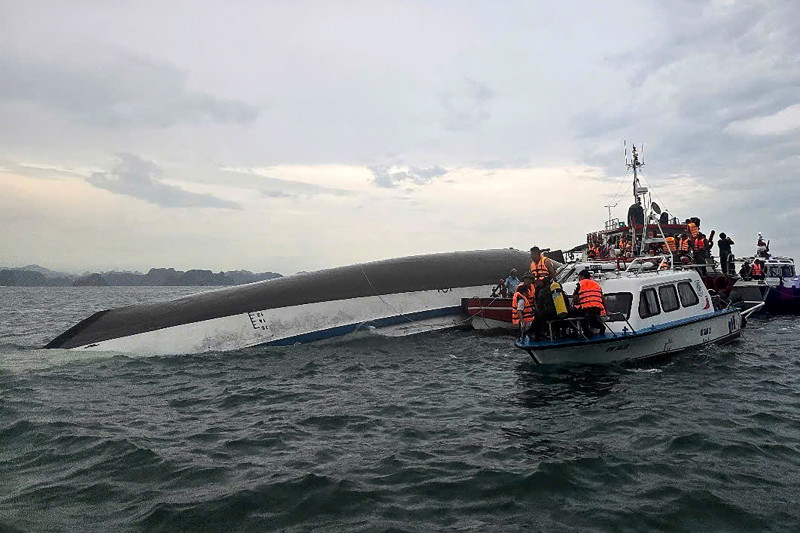 Tragedia en Vietnam: Al menos 34 muertos tras el vuelco de embarcación turística en Ha Long
