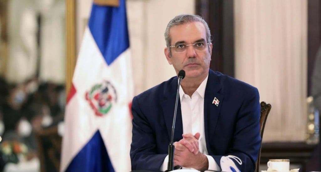 Gremios turísticos solicitan al Presidente observar proyecto de ley de residuos por riesgos ambientales y económicos