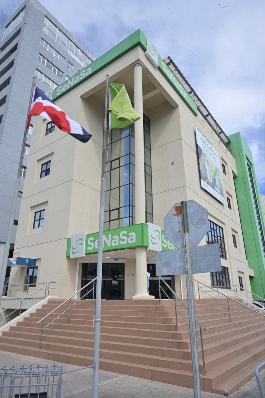 SeNaSa informa apertura gradual del servicio de delivery de medicamentos tras implementación de nuevas medidas de seguridad