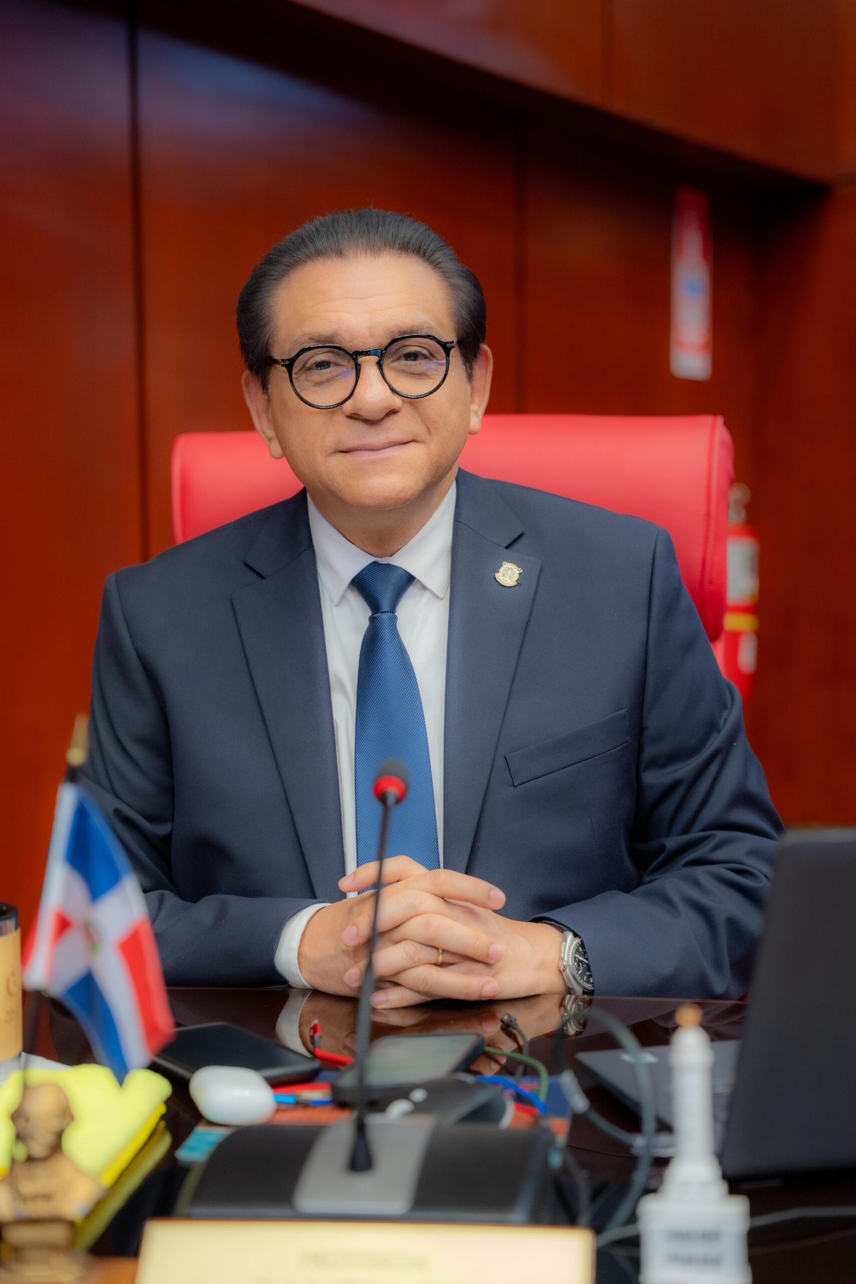 Senador Daniel Rivera destaca obras terminadas y entregadas a Santiago