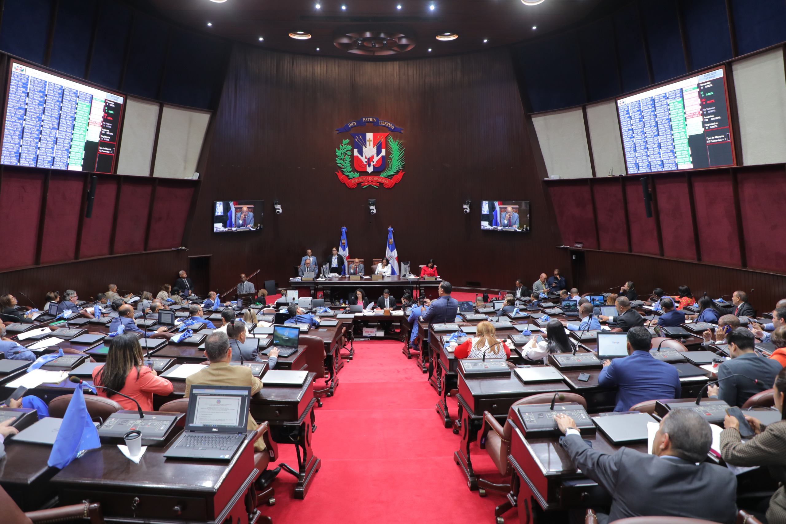Cámara de Diputados convierte en ley modificaciones a legislación de Contrataciones Públicas