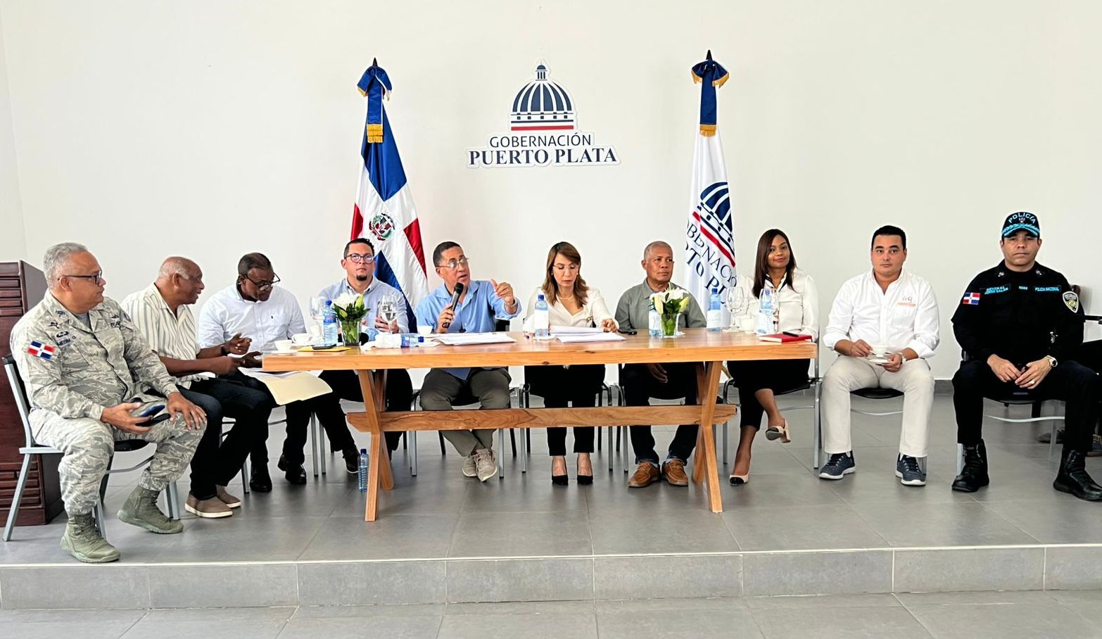 Infraestructura Escolar agiliza terminación de escuelas en Puerto Plata en el marco del Plan “Aulas 24/7”
