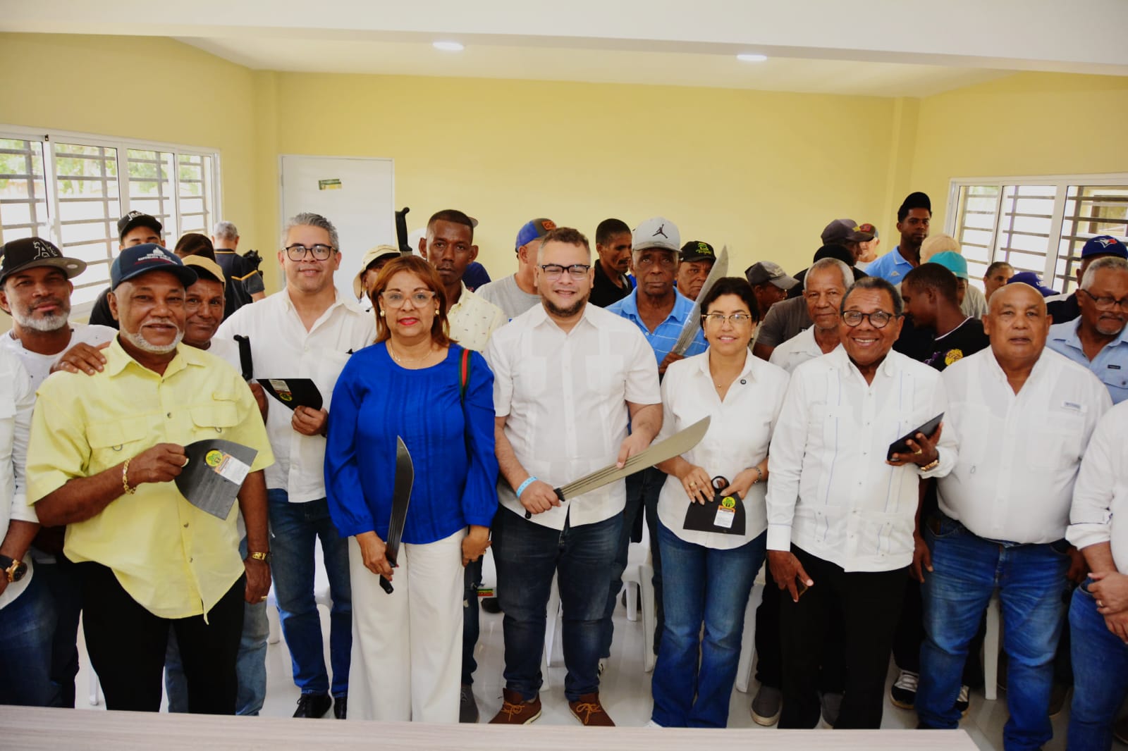 Gobierno en las provincias: Hecmilio Galvan dirige 11 actividades comunitarias en DajabónProgramas del FEDA impactan comunidades de provincia Dajabón