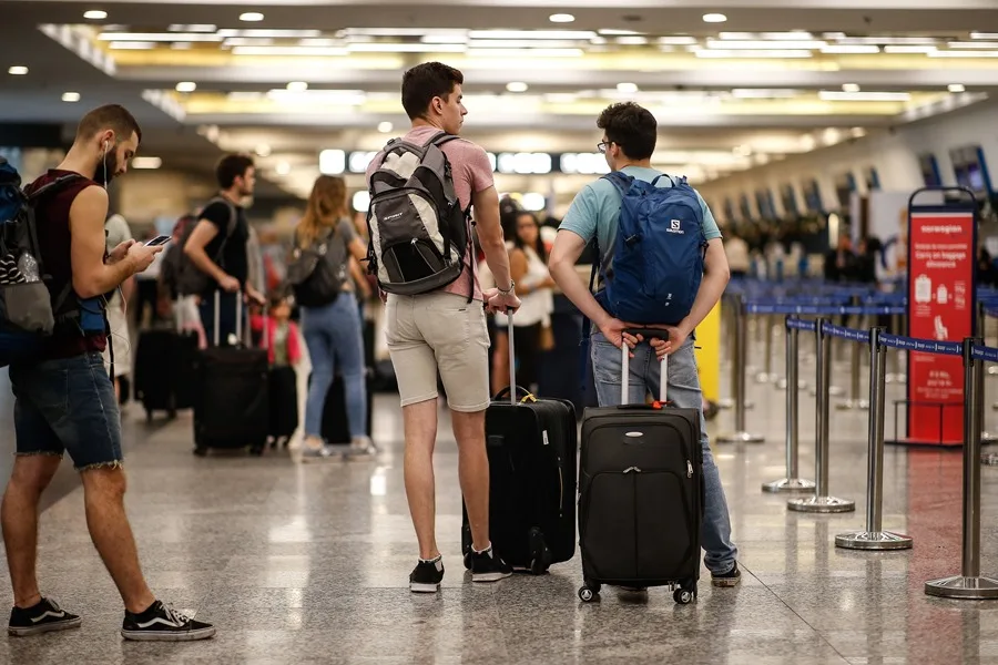 Los pasajeros aéreos internacionales suben un 4,5 % en junio y un 6,4 % en el semestre