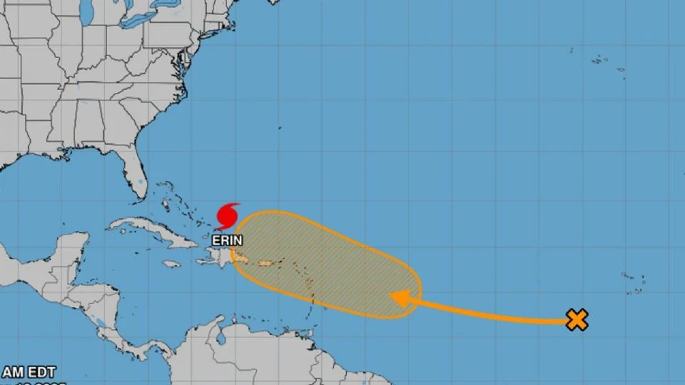 Indomet dice efectos del huracán Erin inciden indirectamente en las condiciones del tiempo en RD