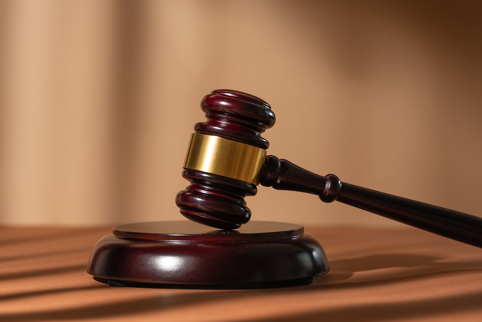 Sentencia mixta en caso Antipulpo: condenan a Alexis Medina, absuelven a otros
