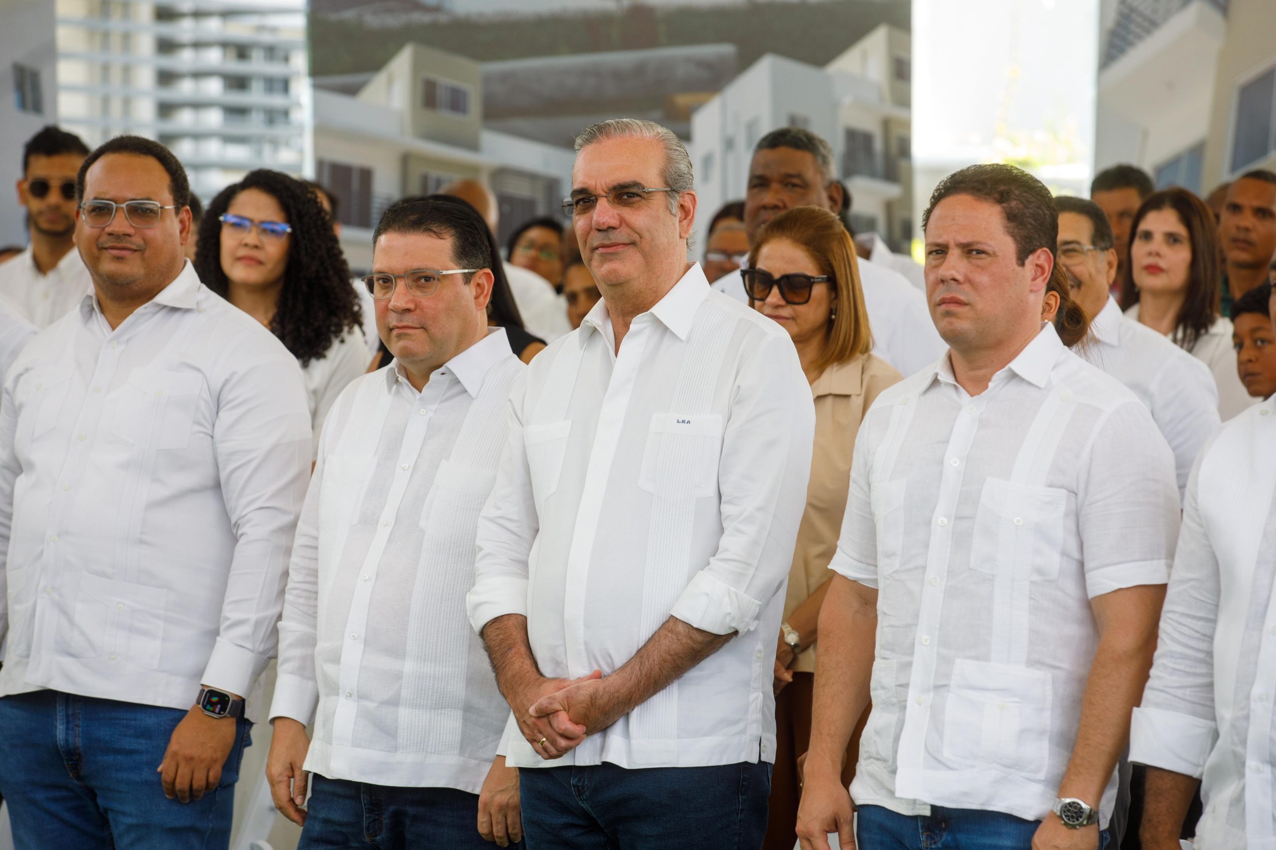 Presidente Abinader ha entregado más de 13 mil viviendas a familias necesitadas en cinco años; hoy entrega 46 más