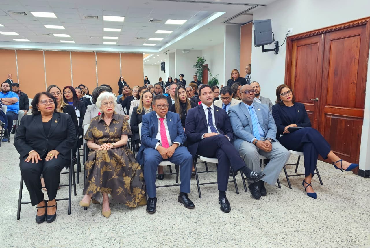 Cámara de Cuentas y DIGEIG fortalecen la transparencia con capacitación sobre la Ley de Libre Acceso a la Información