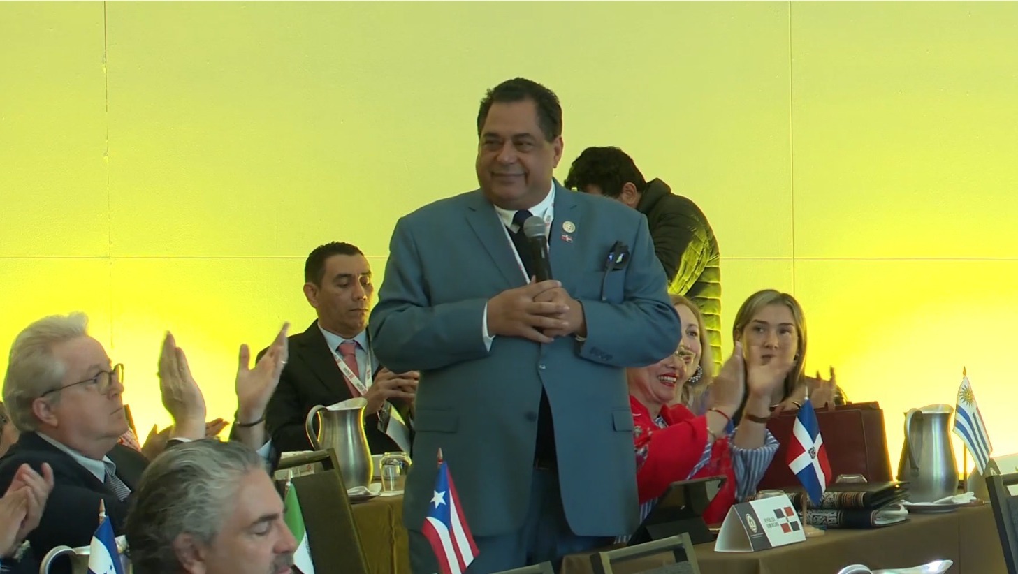 República Dominicana destaca en Perú por avances en firma electrónica notarial