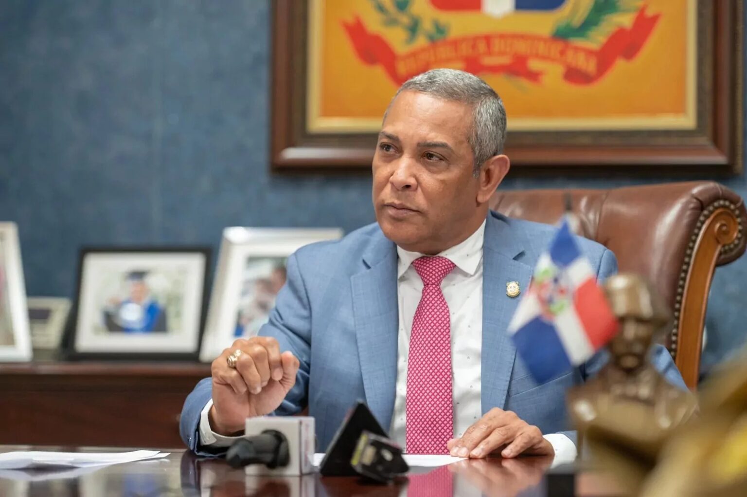 Senador Franklin Romero destaca Expo Mayorista 2025 como motor del desarrollo comercial en Duarte