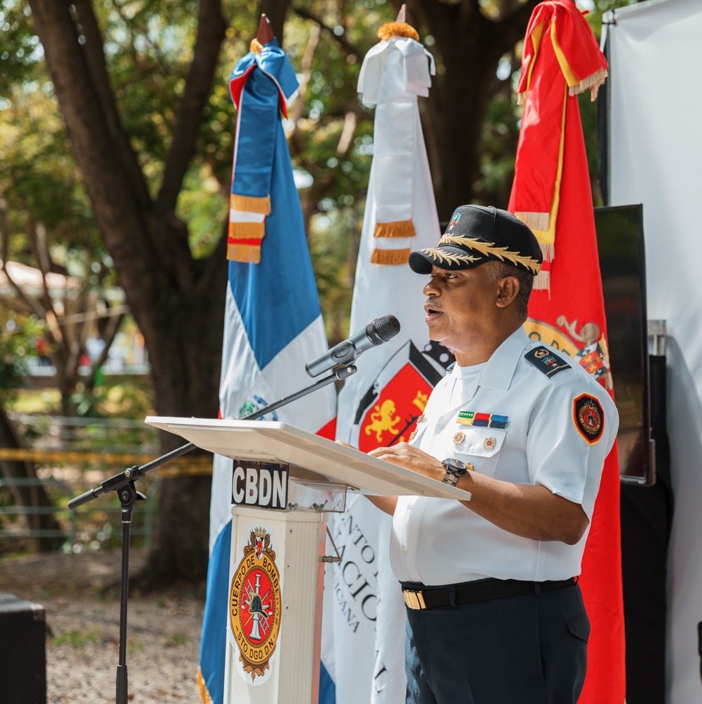 Bomberos en Familia 2025” tendrá manguerazo, charlas y condecoraciones este miércoles