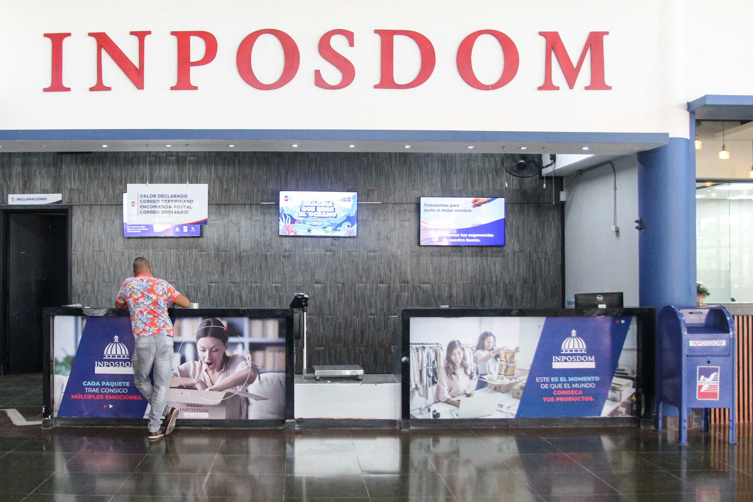 INPOSDOM anuncia reanudación escalonada de envíos hacia EE.UU., con el apoyo del MICM