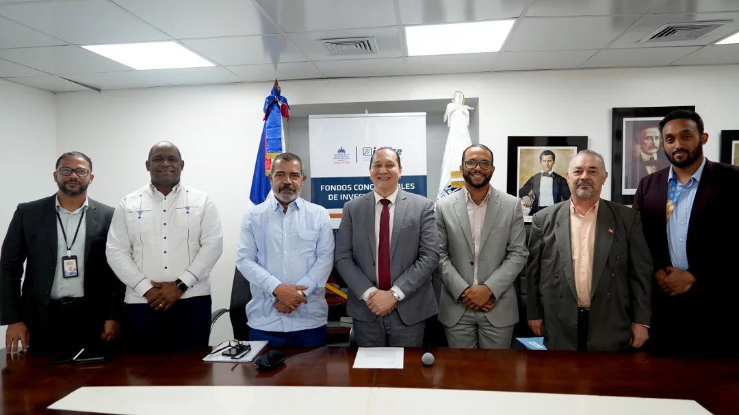Ideice lanza convocatoria nacional para evaluar currículo escolar 2023–2025