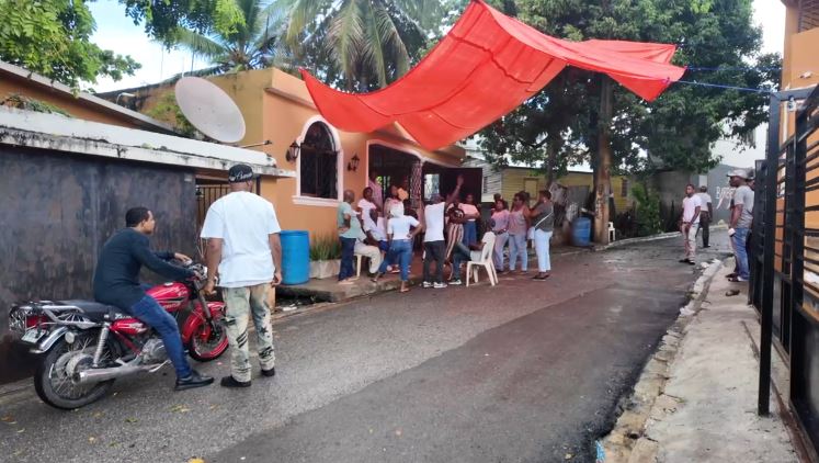 Hombre recién llegado al país muere baleado tras disputa vecinal por agua en Haina