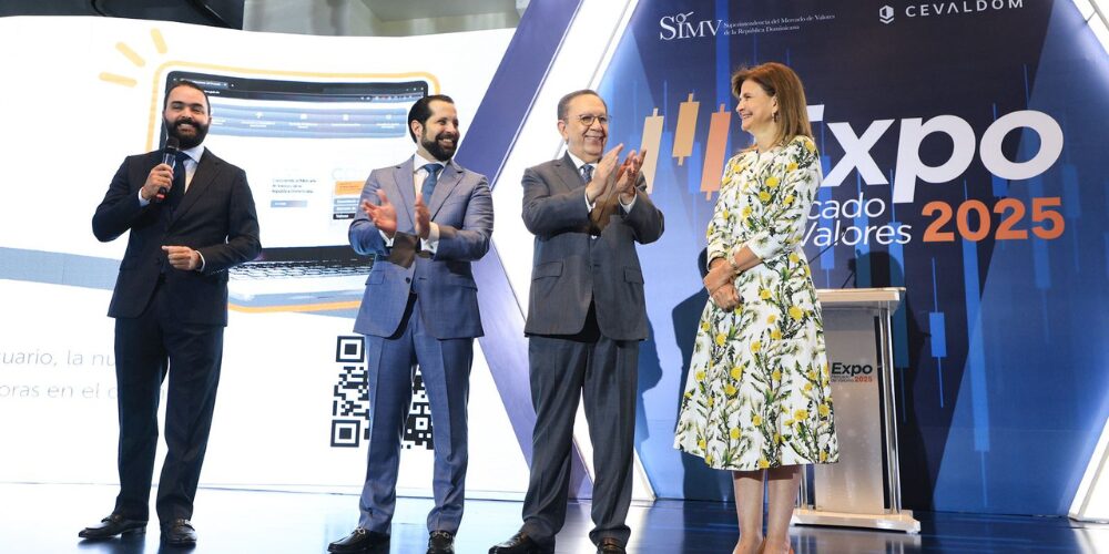 Raquel Peña inaugura Expo Mercado de Valores 2025: “Invertir con propósito” marca nueva era financiera