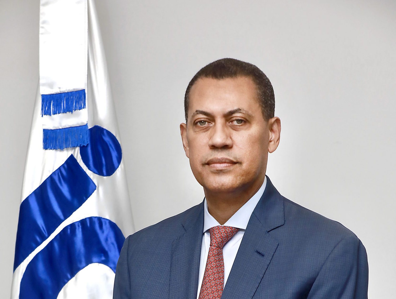 El 90 % de las estafas telefónicas en RD se originan desde las cárceles