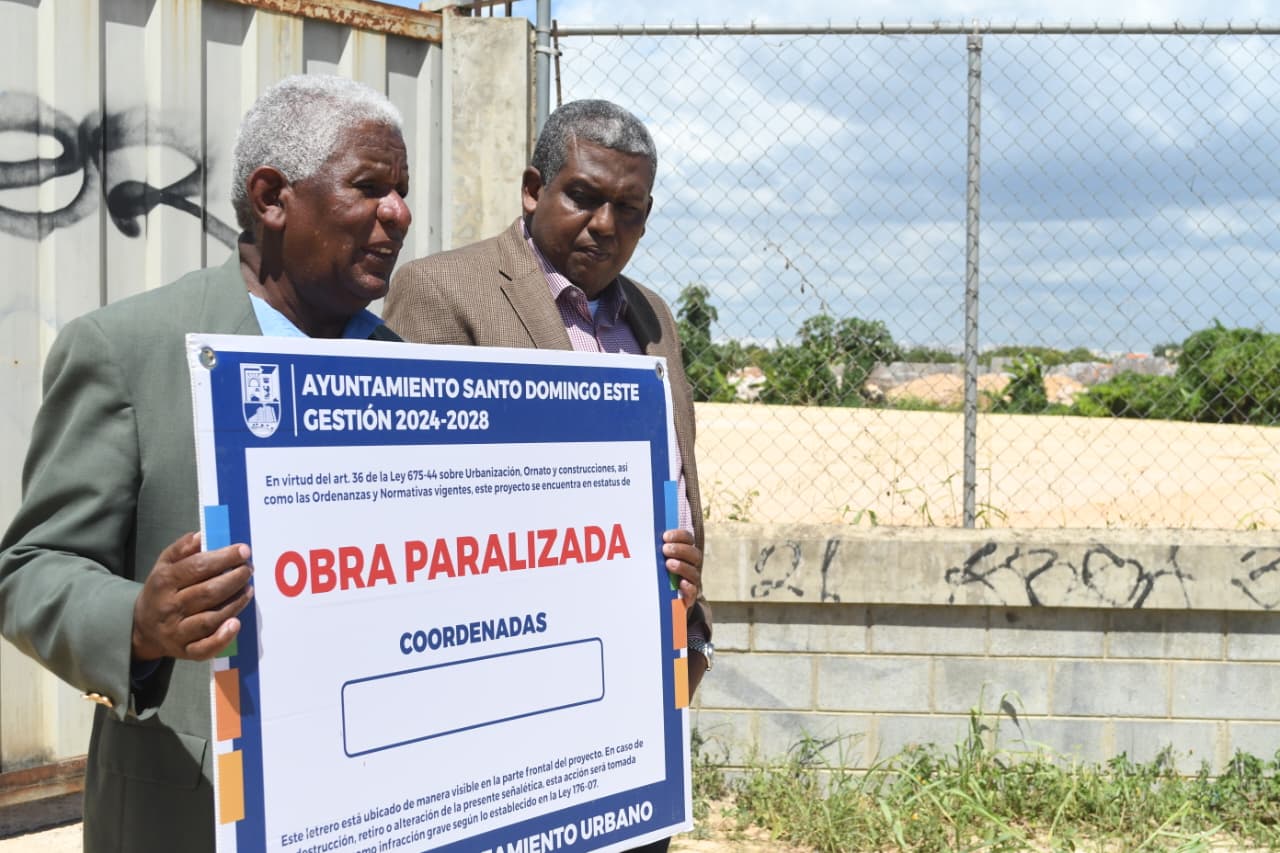 Comisión de Derechos Humanos denuncia ocupación ilegal de terrenos en Santo Domingo Este: exige intervención del CEA