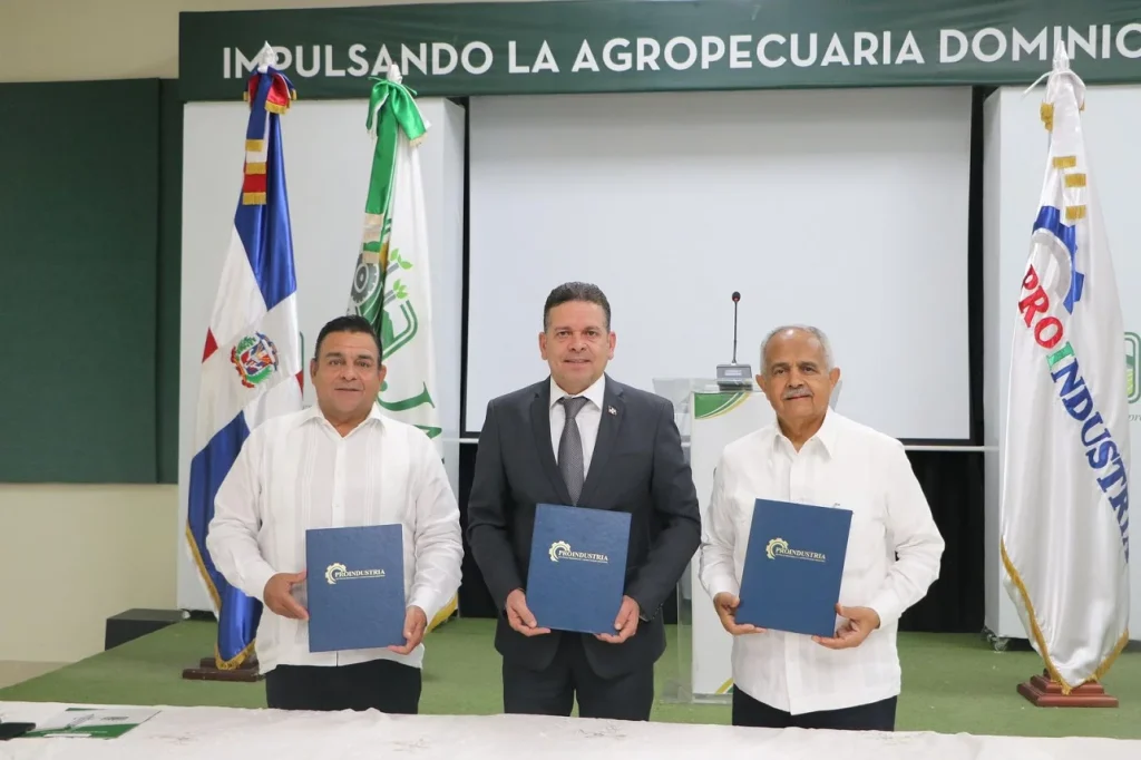 Agroindustrias dinamizan el campo y la economía dominicana