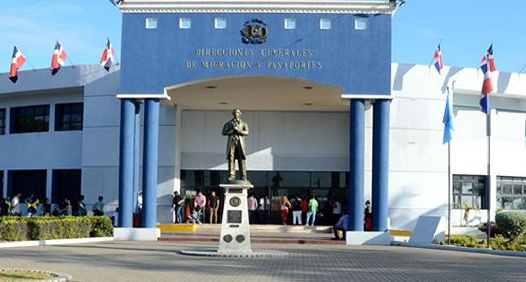 Migración detiene a 12 menores haitianos en la frontera por presuntas acciones intimidatorias