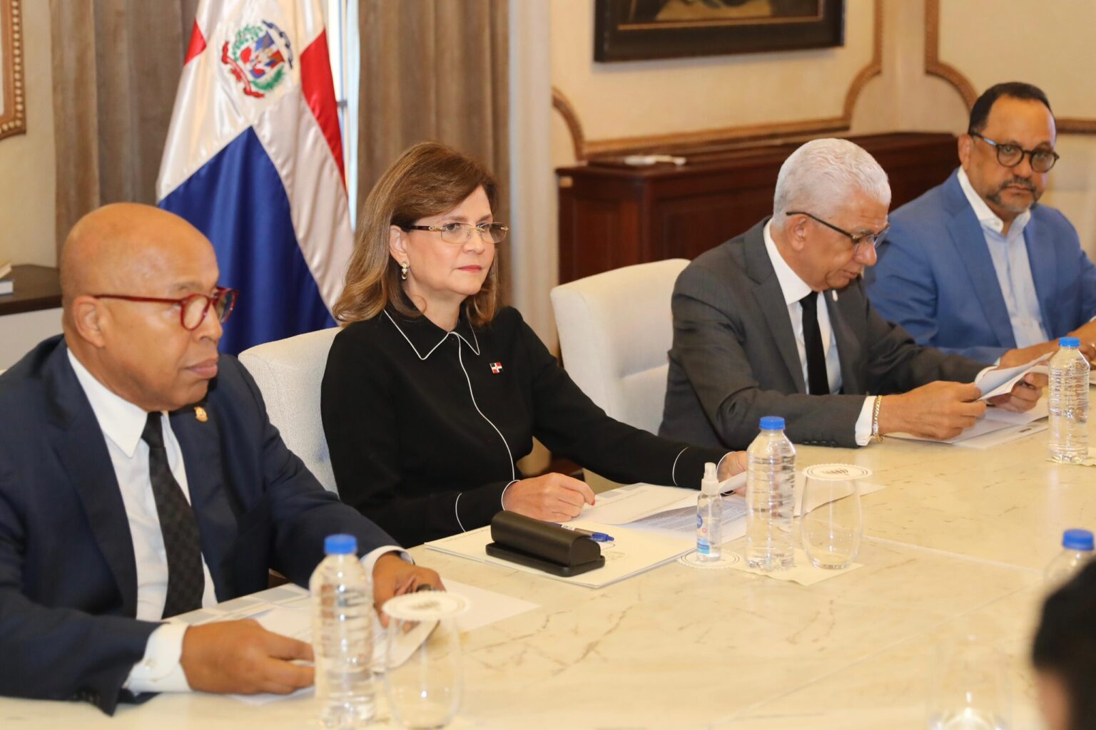 Consejo Nacional de la Magistratura sesiona bajo presidencia de Raquel Peña para evaluar sistema judicial
