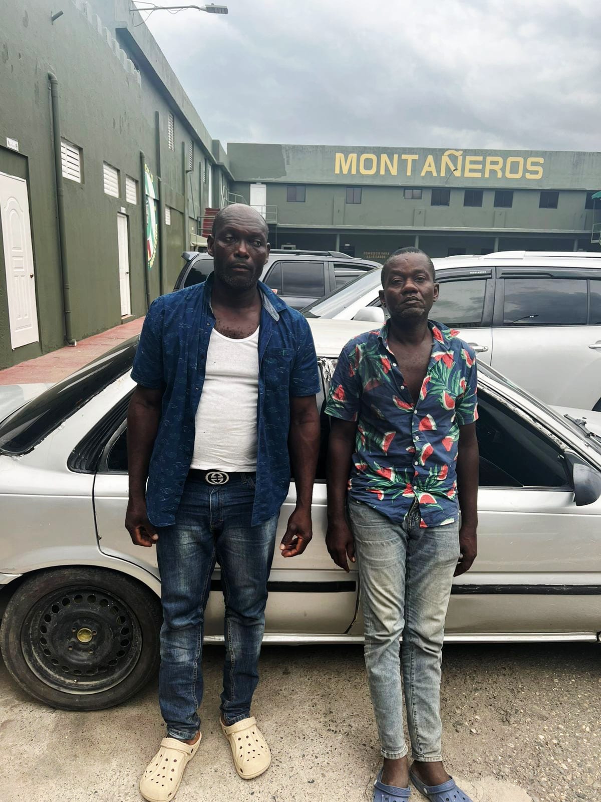 Ejército detiene a dos haitianos tras persecución en San Juan de la Maguana: ocupan vehículo y documentos